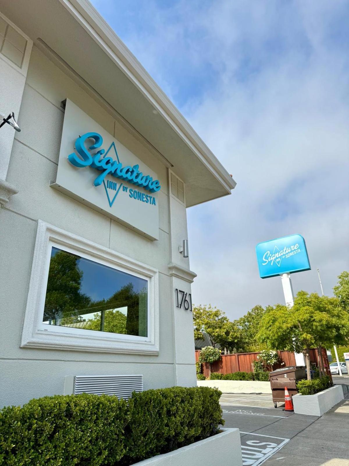 Signature Inn Berkeley Extérieur photo
